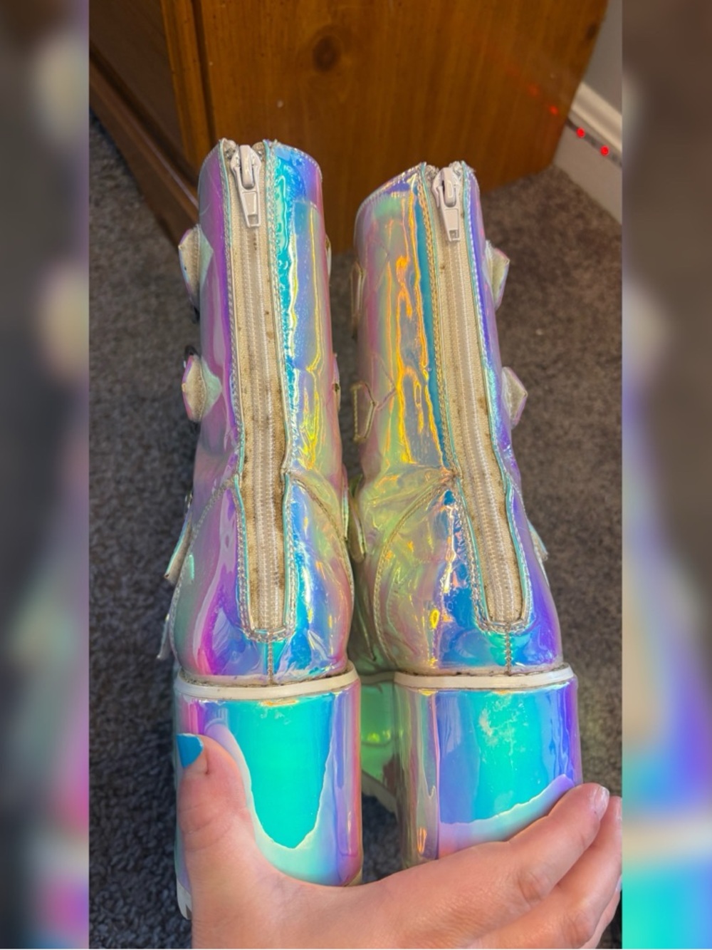 YRU Karma Alien Holographic Platform Boots - Picture 3 of 8